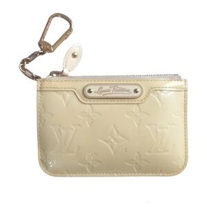 Louis Vuitton Vernis Monogram Preloved Yellow Key Pouch